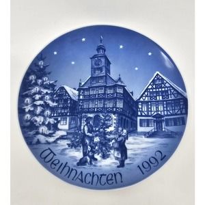 Vtg BAREUTHER 1992 Christmas Plate "Market Place Heppenheim" Bavaria Germany
